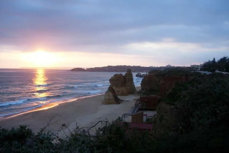 T1 - Praia Da Rocha - Com Vistas De Mar E Terraco Apartment Portimao 0*,